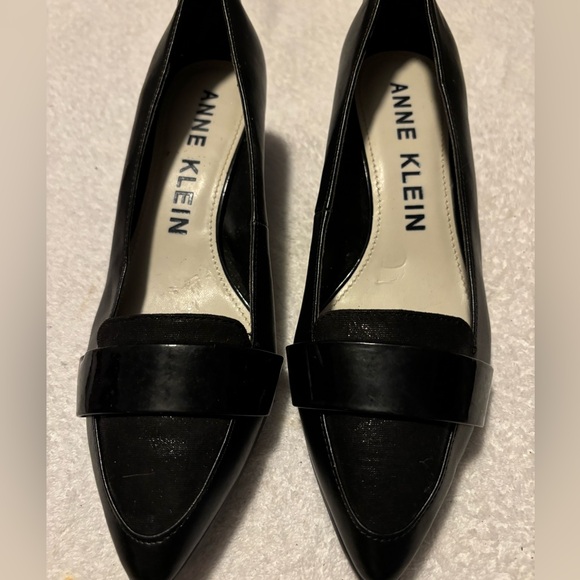 Anne Klein Shoes - Almost Brand New Heels By ANNE KLEIN - Size 8 M - Heel Height 2 Inches- Box 72